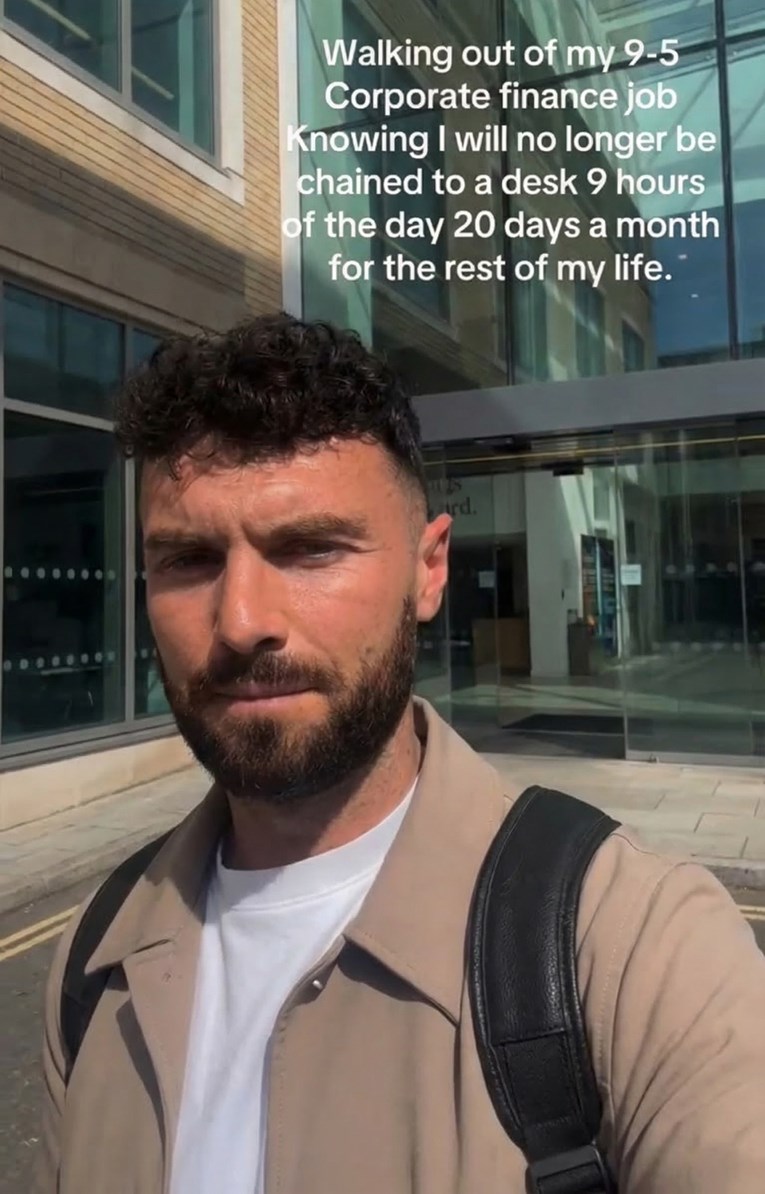 Dao otkaz i počeo čistiti krovove pa otkrio koliko mjesečno zaradi i začudio mnoge