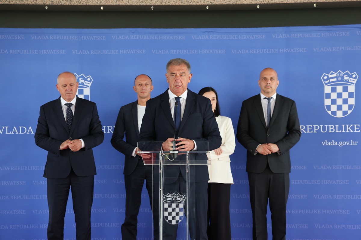 UŽIVO Gotov sastanak o planu sanacije Gospića. "Odvijat će se u četiri faze"