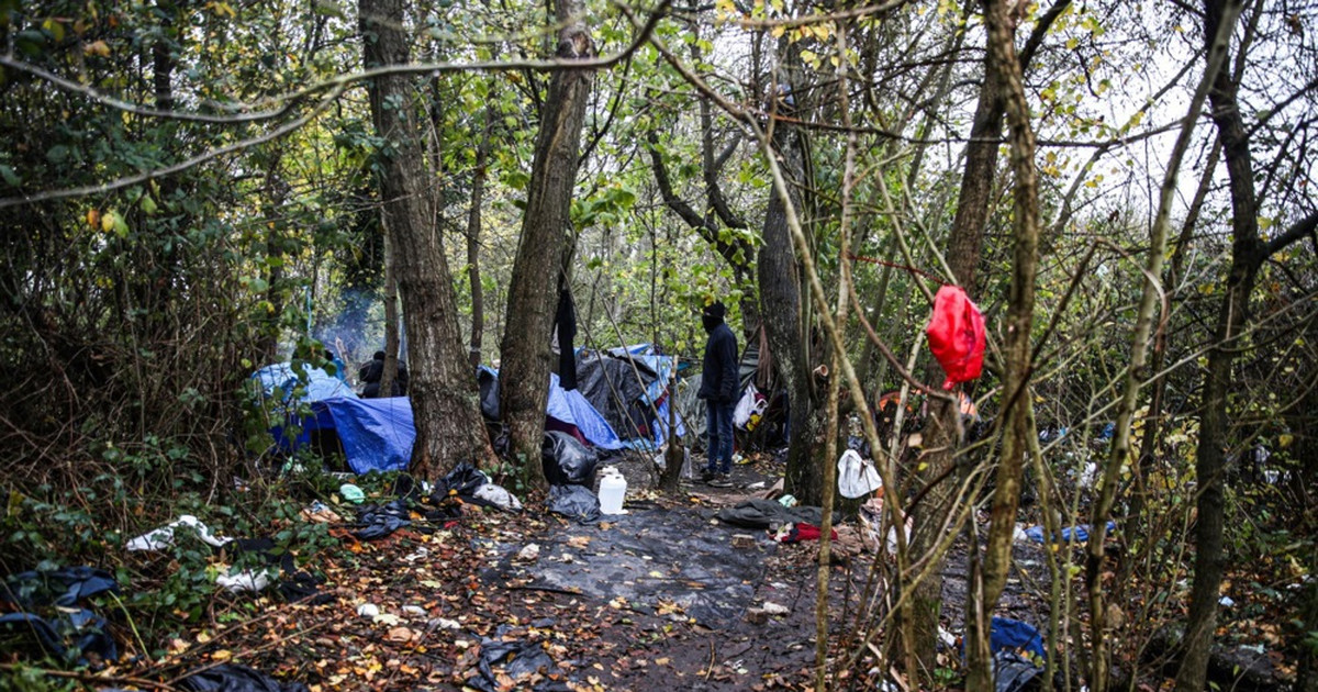 Utopili su se prelazeći La Manche 2021. Sada se sudi četrnaestorici muškaraca