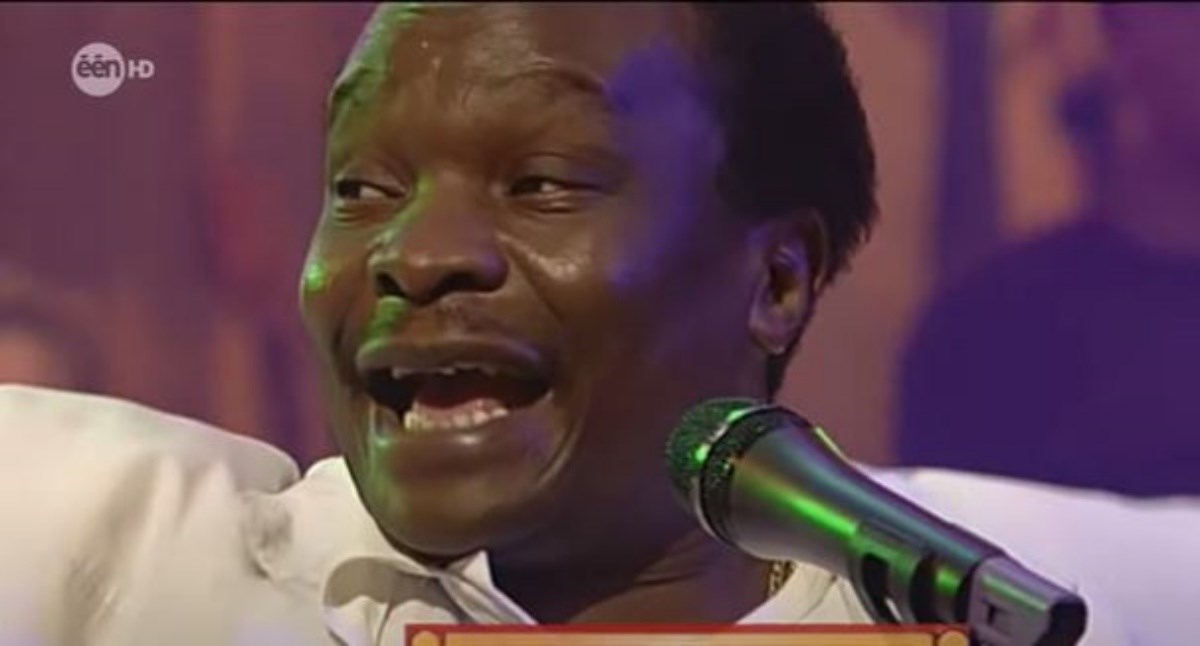 Preminuo Mory Kante, pjevač hita koji svi znate