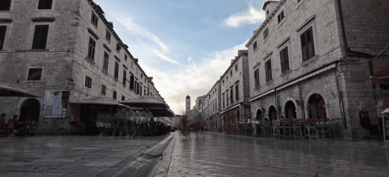 Dubrovnik dilema: Grad svjetske baštine ili prenapučena turistička zamka?