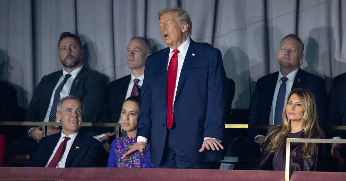 Čitač s usana otkrio što je Trump rekao kanadskom premijeru na ždrijebu za SP