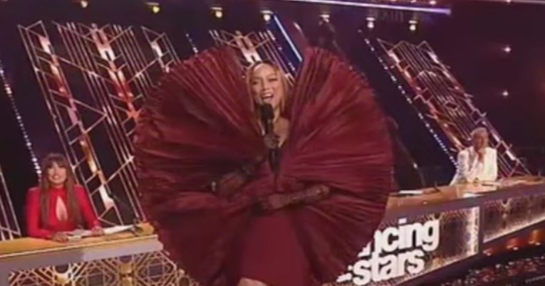 Ljudi se ne prestaju smijati haljini koju je Tyra Banks nosila u emisiji