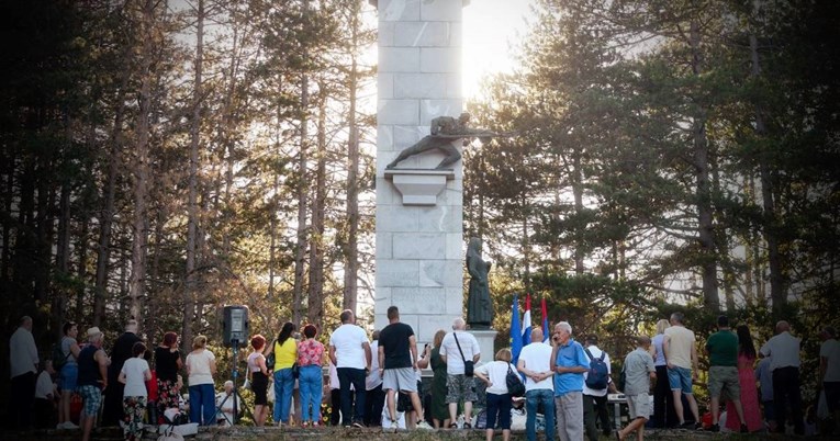 U Srbu obilježen Dan ustanka: "Počinjeni su i zločini, žao nam je zbog toga"