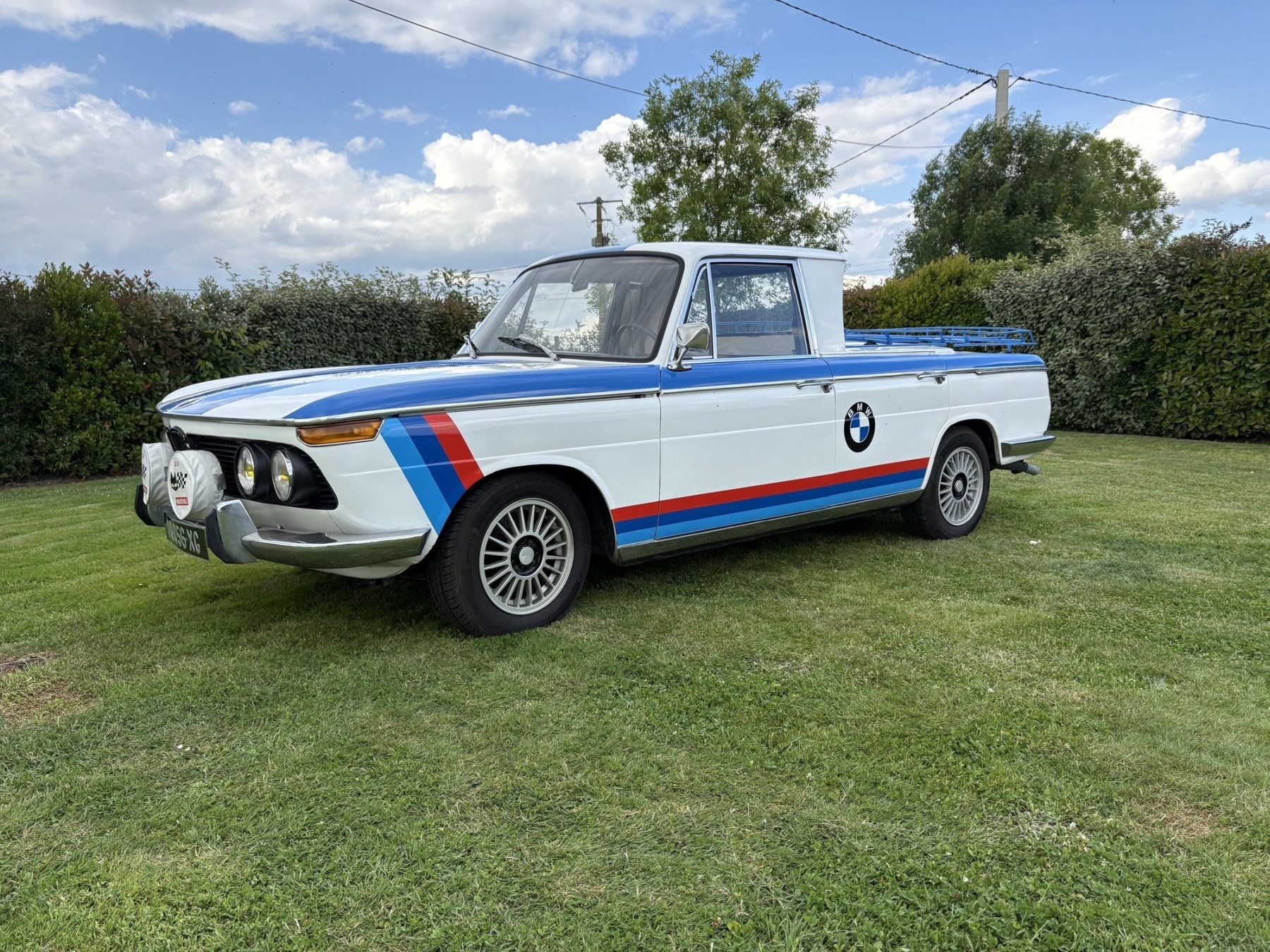 Nitko ne zna tko je preradio ovaj BMW. Čak ni BMW