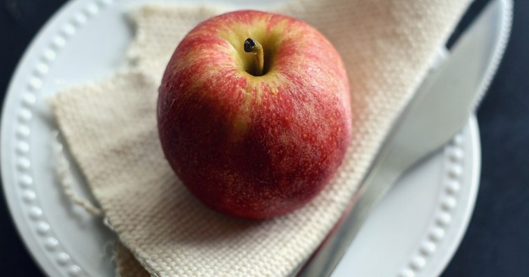 Kardiolozi otkrili koje voće jedu svaki dan kako bi ojačali zdravlje srca