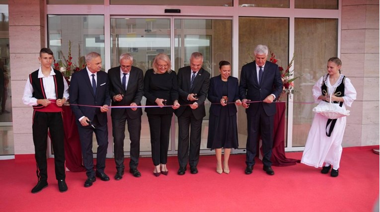 Otvoren novi dom zdravlja u BiH, financirala ga Hrvatska