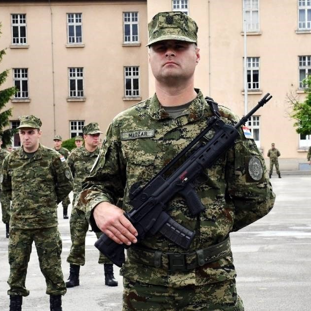 Vlada vraća obavezni vojni rok? Tabak: Nismo to slučajno ukinuli