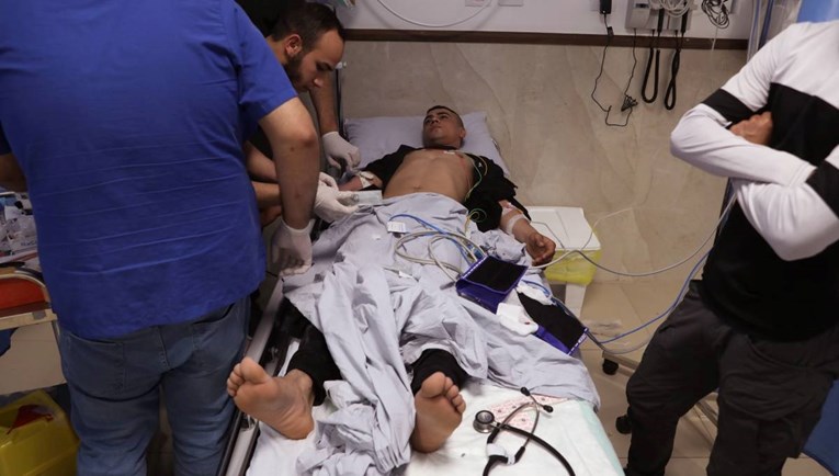 Izraelci ušli u bolnicu na Zapadnoj obali. Kirurg: Naredili su liječnicima da izađu