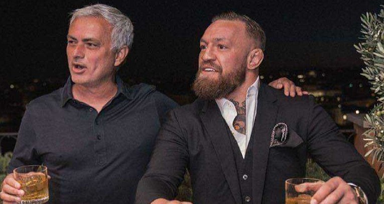 Mourinho i Conor uživaju u rimskoj noći uz čaše pune viskija