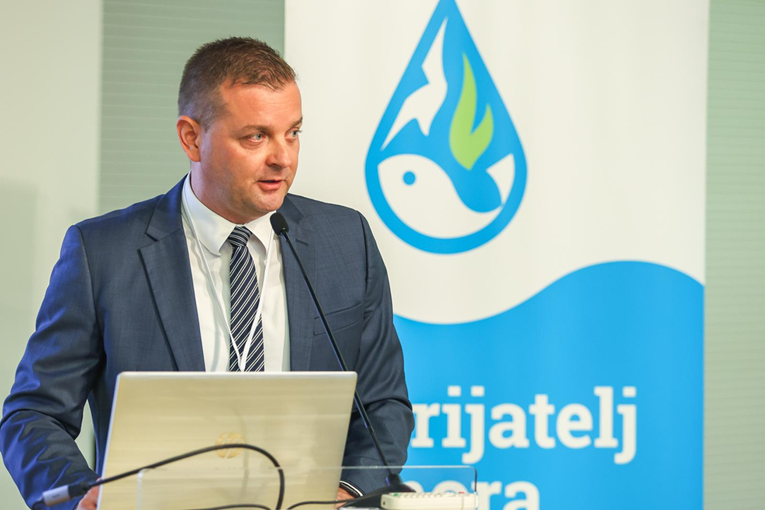 Dekan Istarskog veleučilišta koristio službeno vozilo u privatne svrhe