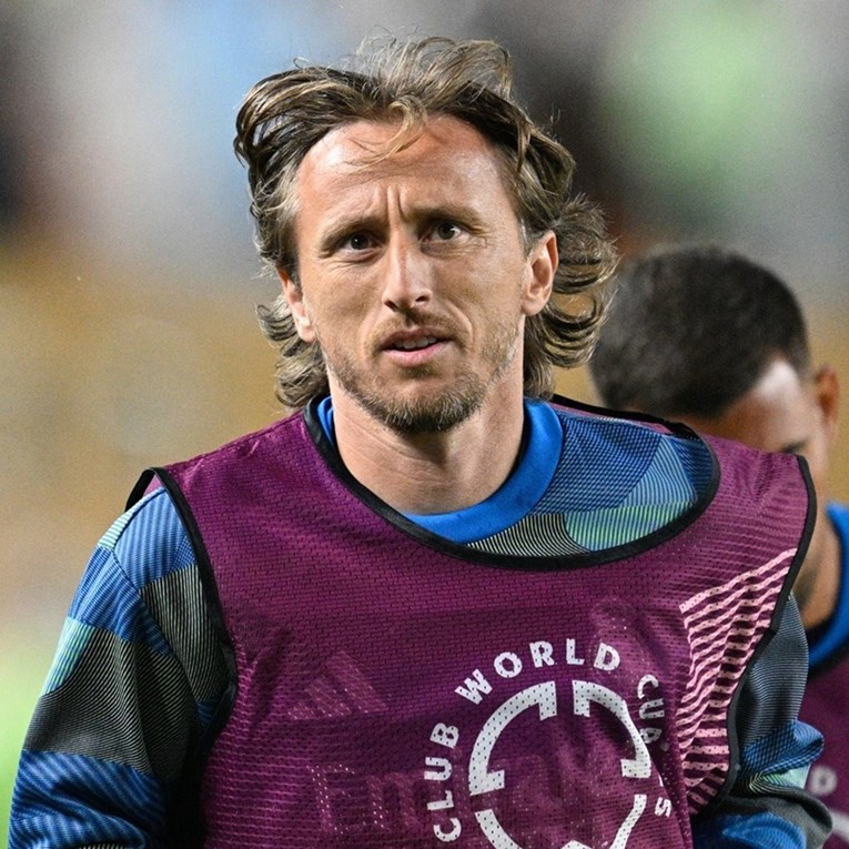 VIDEO Milan predstavio novi dres: Vrag je u detaljima