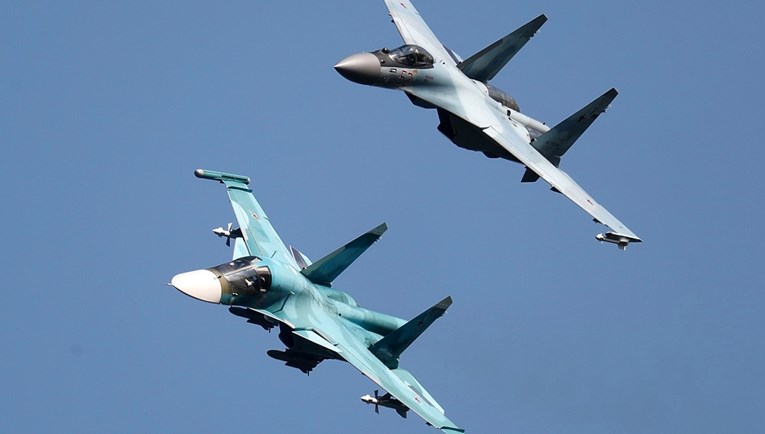 Četiri ruske vojne letjelice oborene blizu Ukrajine, tvrdi ruski list