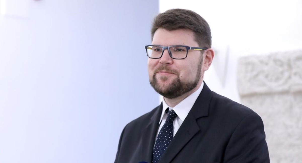 Grbin: Zastupnici nisu izbačeni iz Kluba zbog verbalnog delikta, nego zdravog razuma