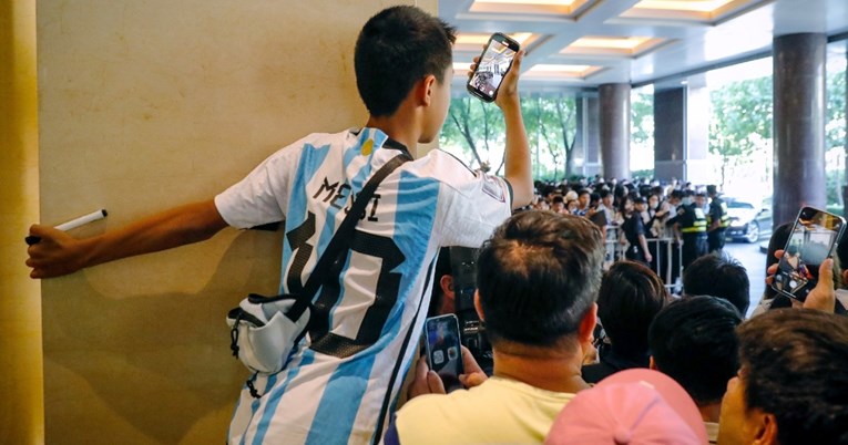 Messi je stigao u Kinu. Pogledajte što ga je dočekalo na aerodromu