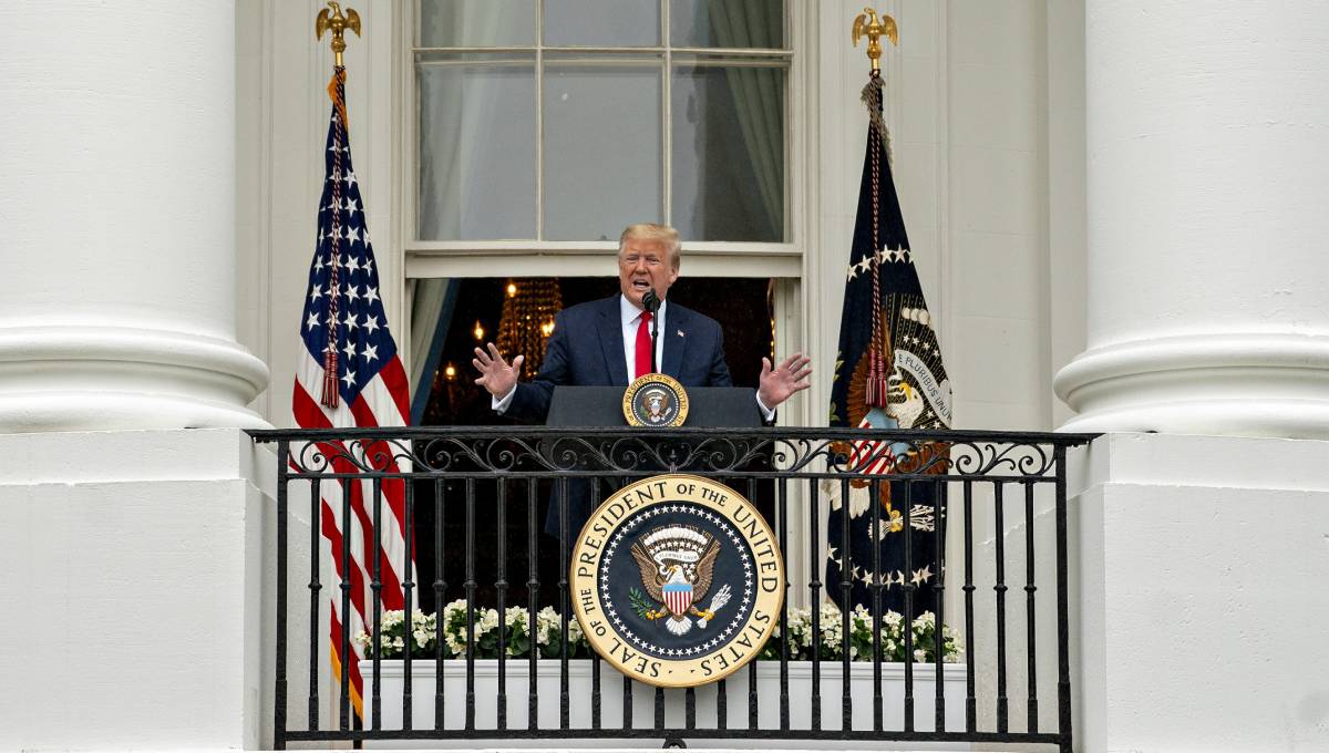 Trump planira u subotu održati govor s balkona Bijele kuće
