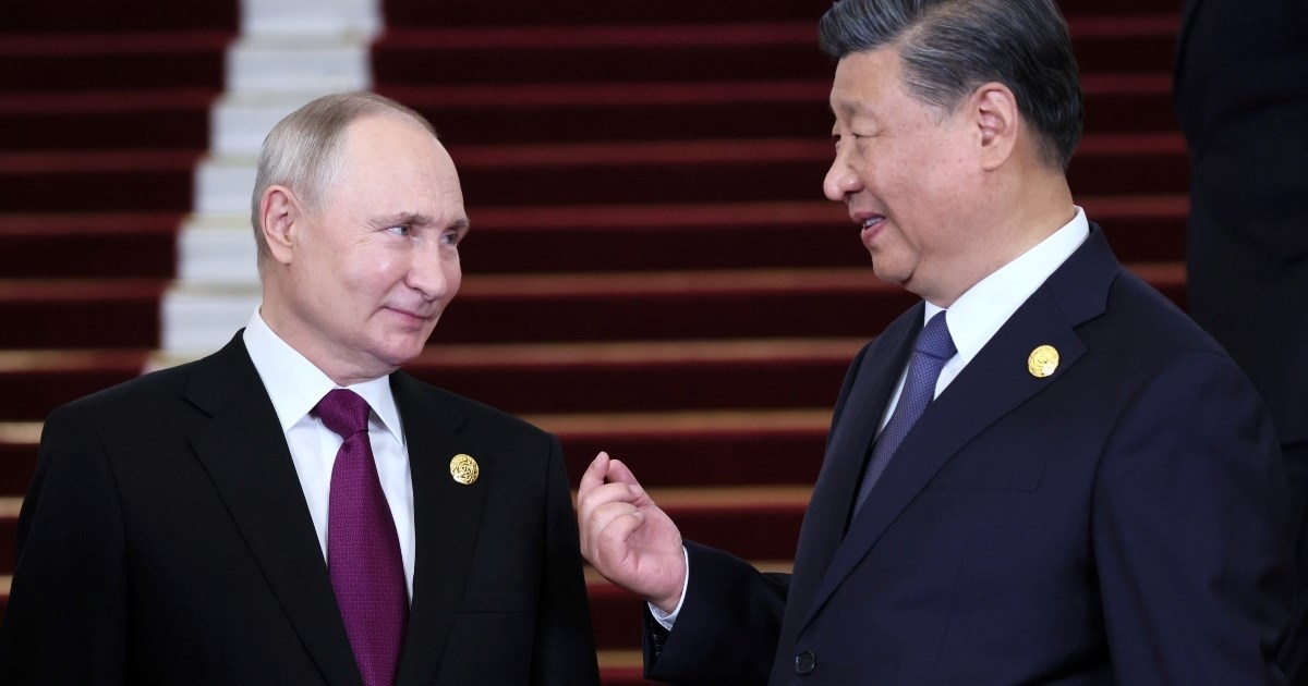 Putin i Xi razgovarali telefonski, osudili miješanje SAD-a u poslove drugih zemalja