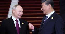 Putin i Xi razgovarali telefonski, osudili miješanje SAD-a u poslove drugih zemalja
