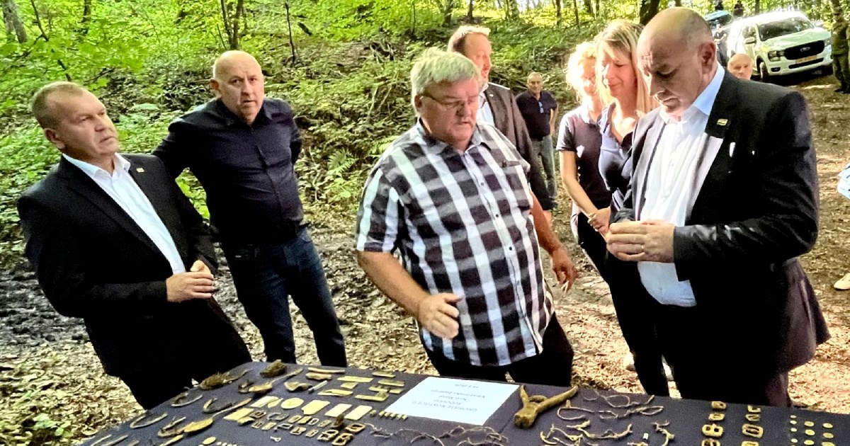 Kod Novog Marofa do sada iskopani posmrtni ostaci 36 žrtava ubijenih 1945.