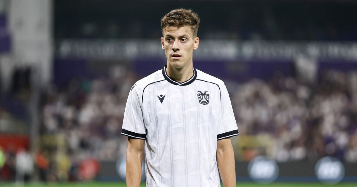 Navijači PAOK-a presreli zvijezdu na aerodromu zbog transfera u Borussiju