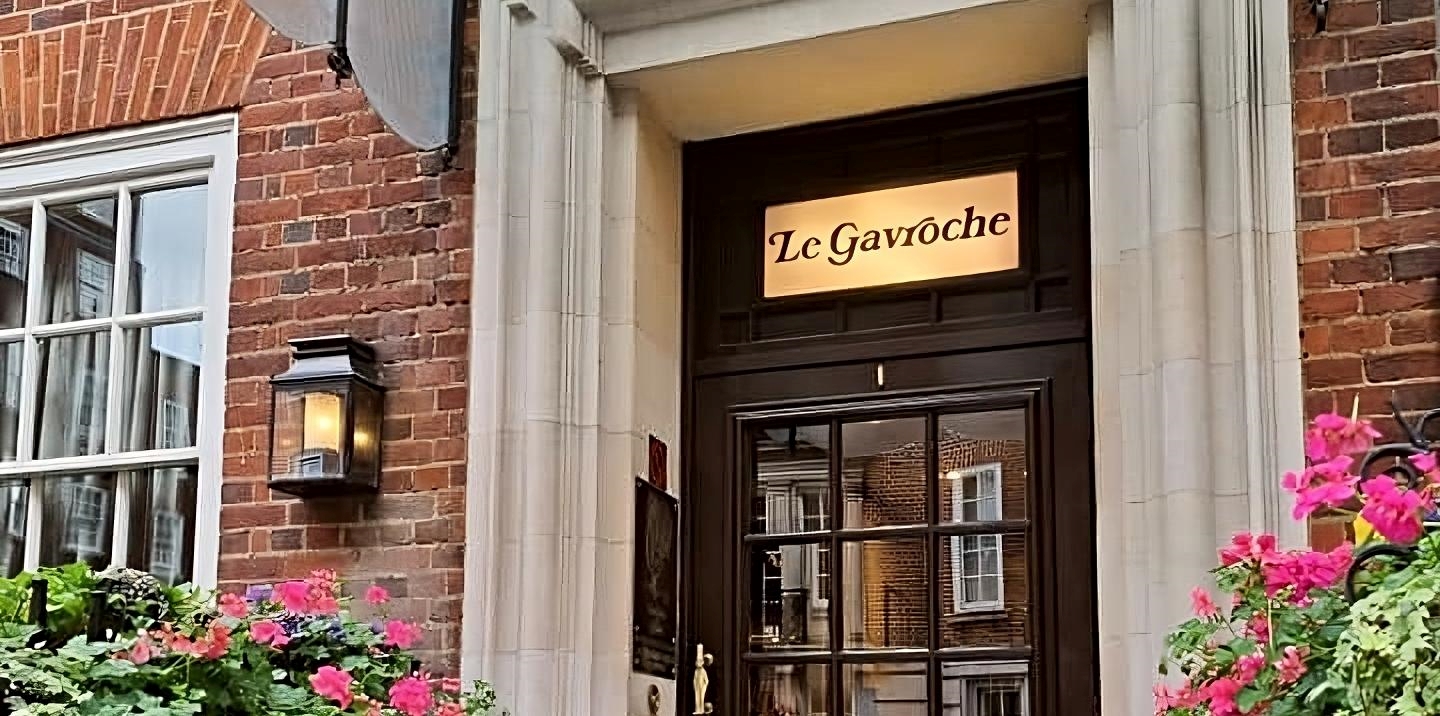 Sinoć je nakon 57 godina zatvoren jedan od najpoznatijih restorana u Londonu