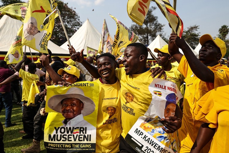Museveni opet predsjednik Ugande. Prisegnuo po sedmi put