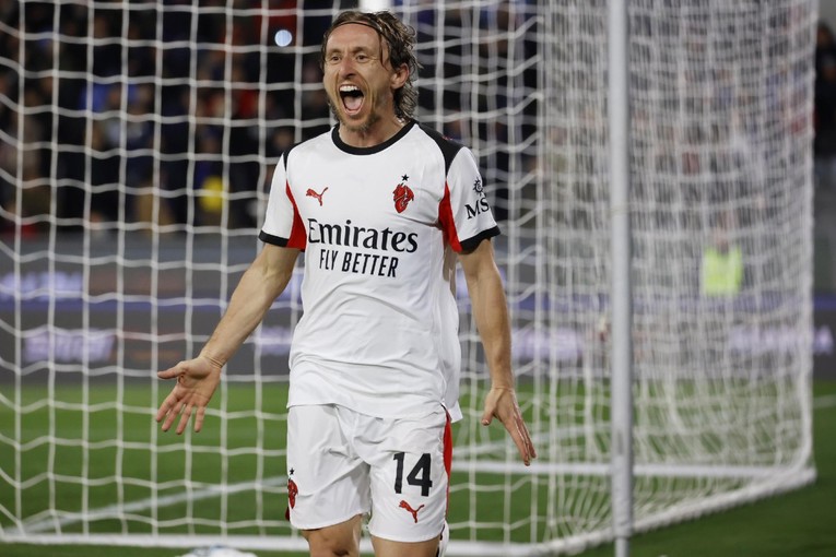 Modrić oduševio navijače Milana. Gazzetta: Letio je Ryanairom iz Zadra