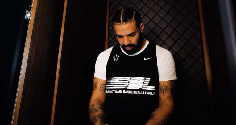 Internetom kruži 18+ snimka na kojoj je Drake?