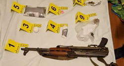 FOTO Osječka policija kod čovjeka pronašla konoplju, amfetamine, automatsku pušku...