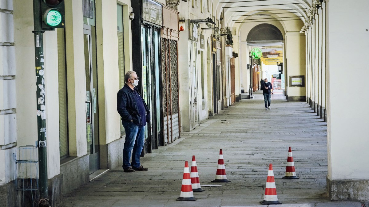 Italija opet uvodi stroge mjere zatvaranja