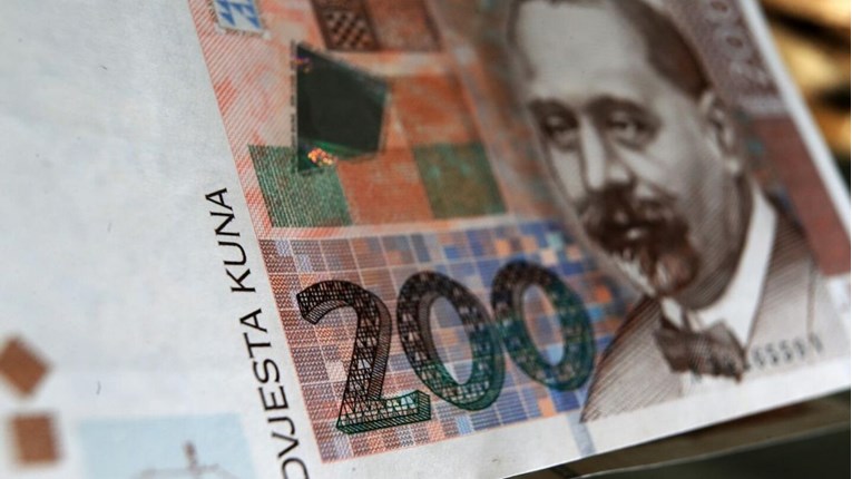 Prosječna hrvatska neto plaća za prosinac bila je 6.559 kuna
