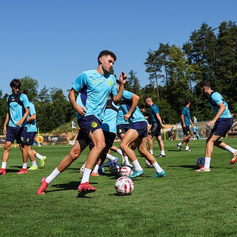 Dinamo danas igra prvu utakmicu pod Kovačevićem. Prijenos je osiguran