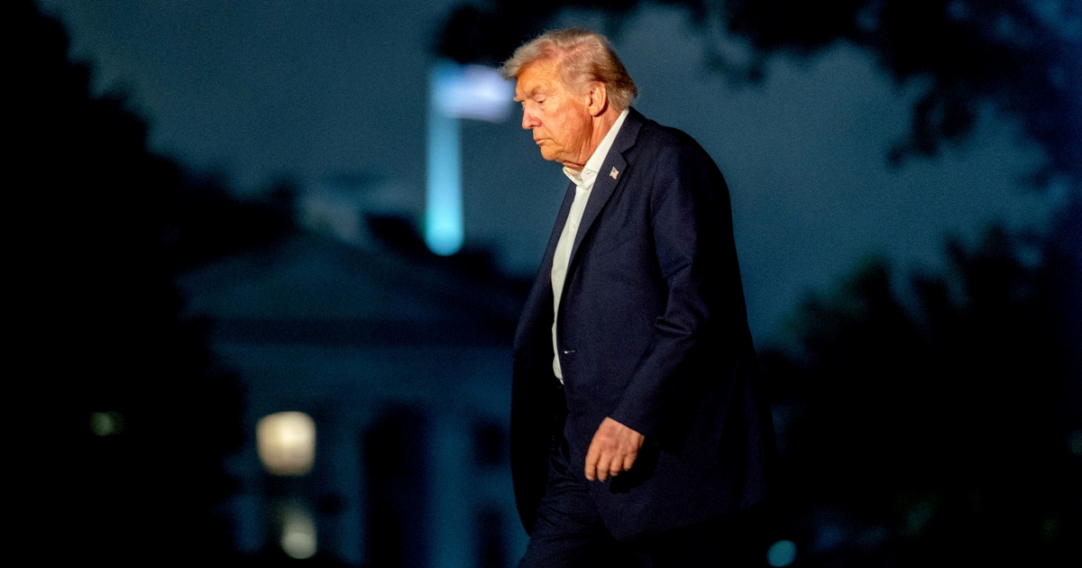 Trump: U trgovinskom smo ratu s Kinom