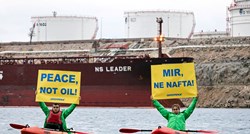 Greenpeace prosvjedovao u Jadranu, tvrdi da tanker prevozi rusku naftu u Omišalj