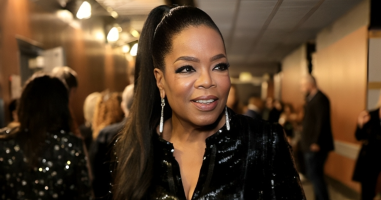 Oprah kakvu nikad nismo vidjeli: U 71. godini sve je oduševila izgledom 