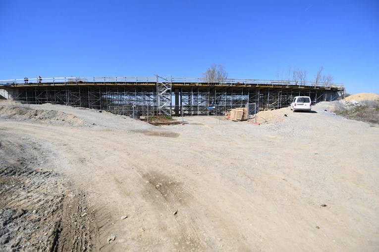 Hrvatske ceste ulažu 50 milijuna eura u BBŽ, prioritet brza cesta