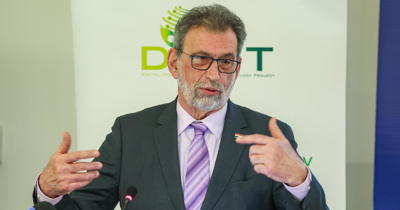 Fuchs najavio promjene oko ispričnica u školama: Možda ćemo ih ograničiti