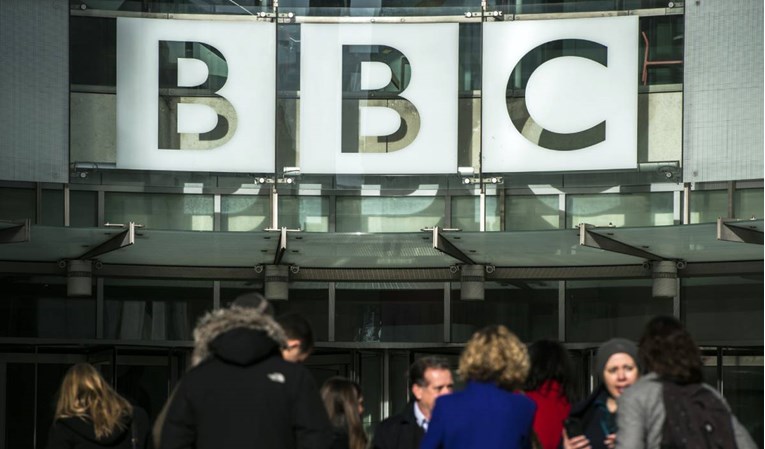 Britanija oduzela licencu kineskoj televiziji, Kina kritizira BBC zbog lažnih vijesti
