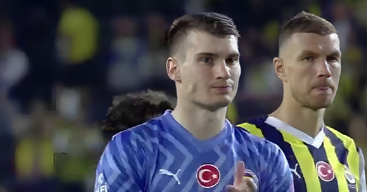 Fenerovi nogometaši krenuli prema navijačima nakon poraza. Pogledajte što se dogodilo
