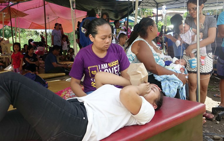 Treći snažan potres u dva tjedna na Filipinima srušio hotel i izazvao paniku