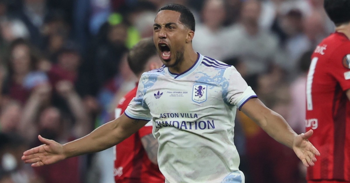Aston Villa u zadnji tren morala mijenjati dresove za finale Europa lige. Evo zašto