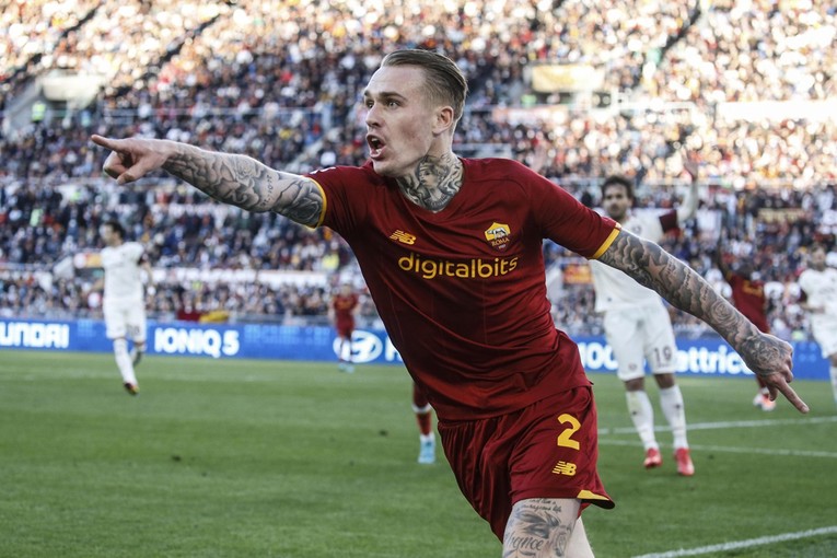 Postoji dobar razlog zašto je bivši igrač Rome (31) odlučio igrati u 8. ligi