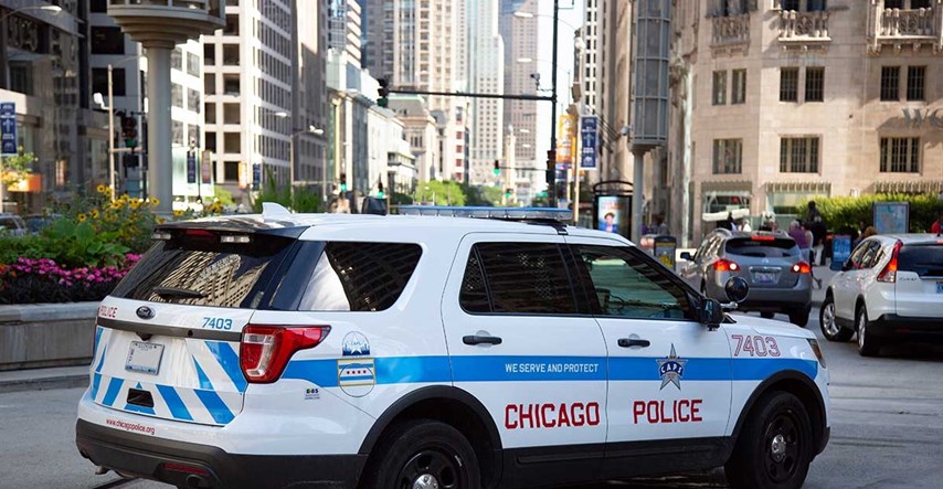 Čikaški policajac pucao u 13-godišnjaka osumnjičenog za krađu automobila