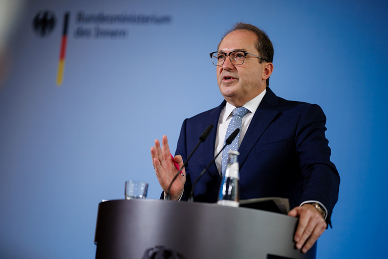 Njemačka želi djecu pripremiti za rat kroz školski program: "To je razumna priprema"