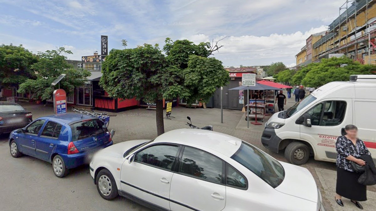 Pijan napao maloljetnika na tržnici u Slavonskom Brodu