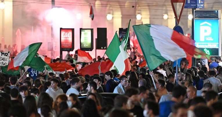 Tijekom proslave naslova u Italiji jedna osoba poginula, a jedna ubijena