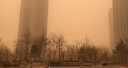 Peking zasut gustom smeđom prašinom: "Ovo je najveća pješčana oluja u desetljeću"