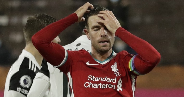 Liverpool kiksao kod Fulhama i izjednačio se s Tottenhamom na vrhu Premiershipa