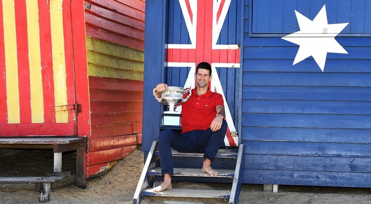 Srpski mediji: Đoković je Australiji slao novac, a sad ga gledaju kao kriminalca