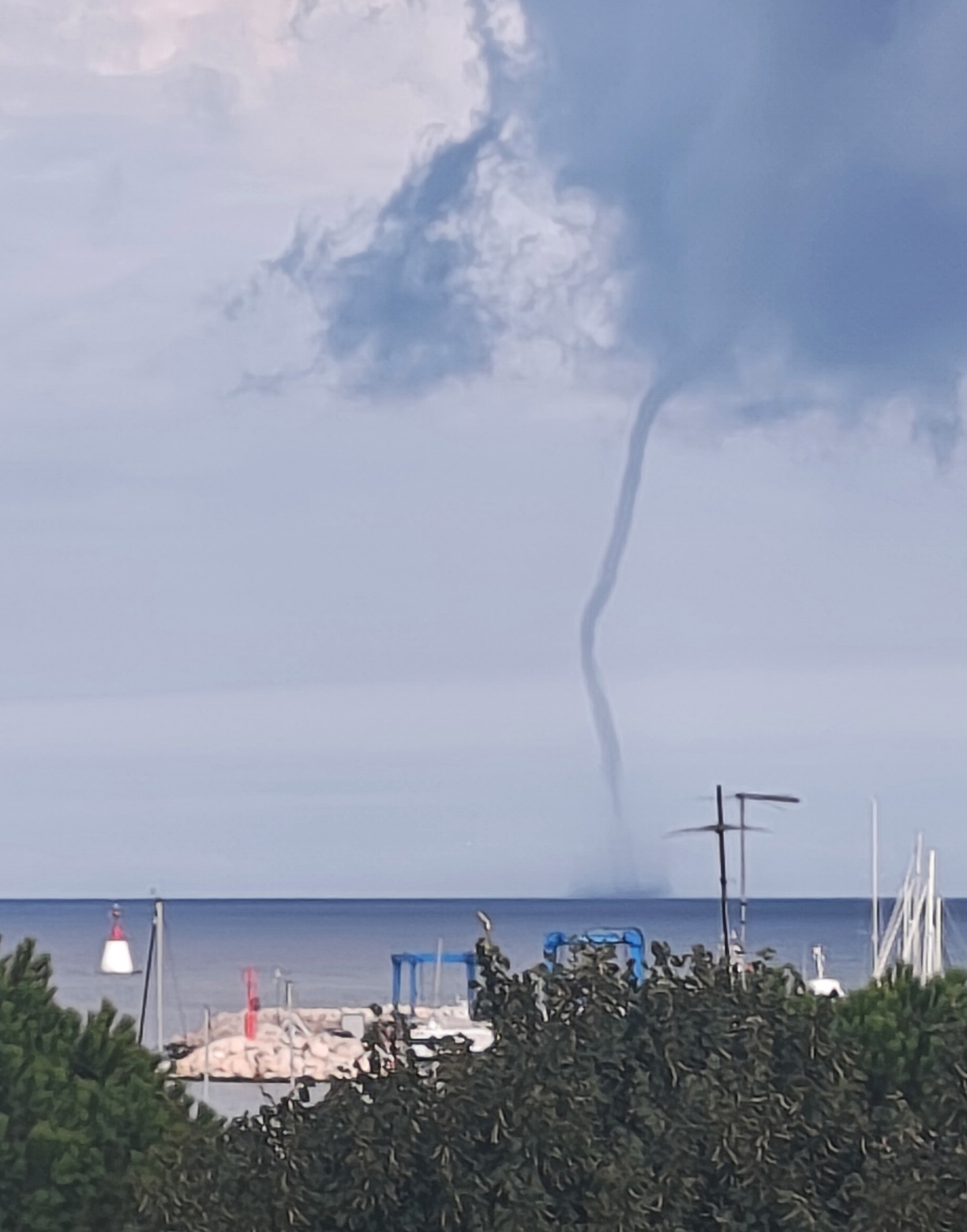 VIDEO Pijavice kod Umaga, pogledajte što DHMZ najavljuje za danas